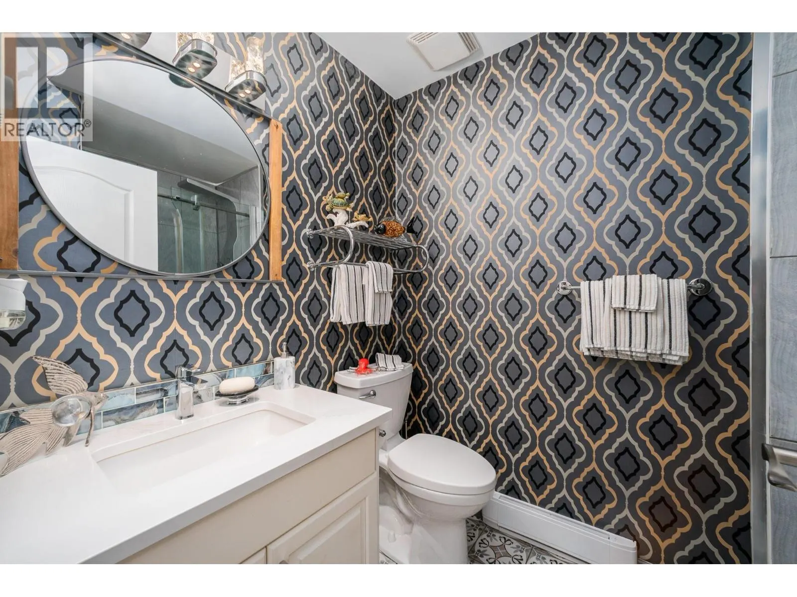 634 Lequime Road Unit# 206