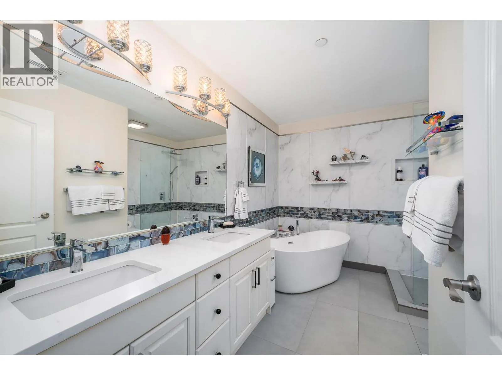 634 Lequime Road Unit# 206