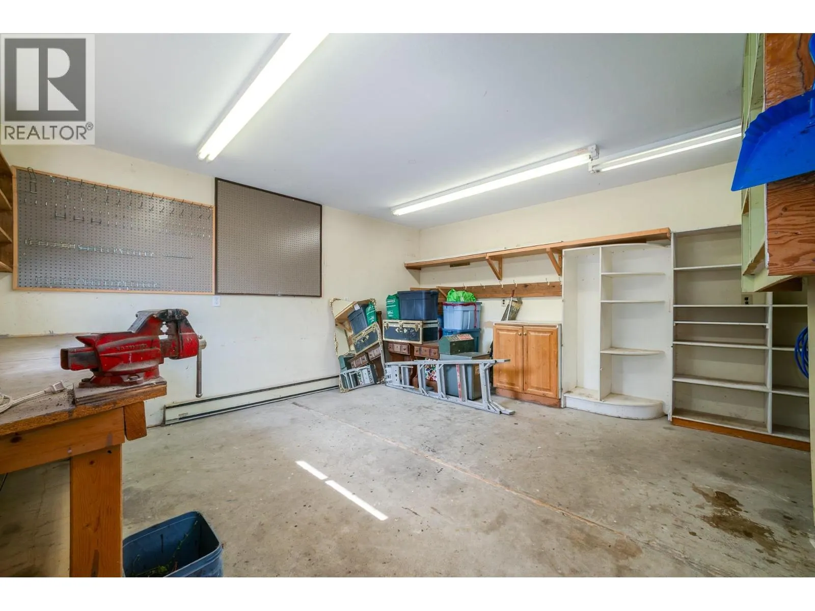 195 Felix Road