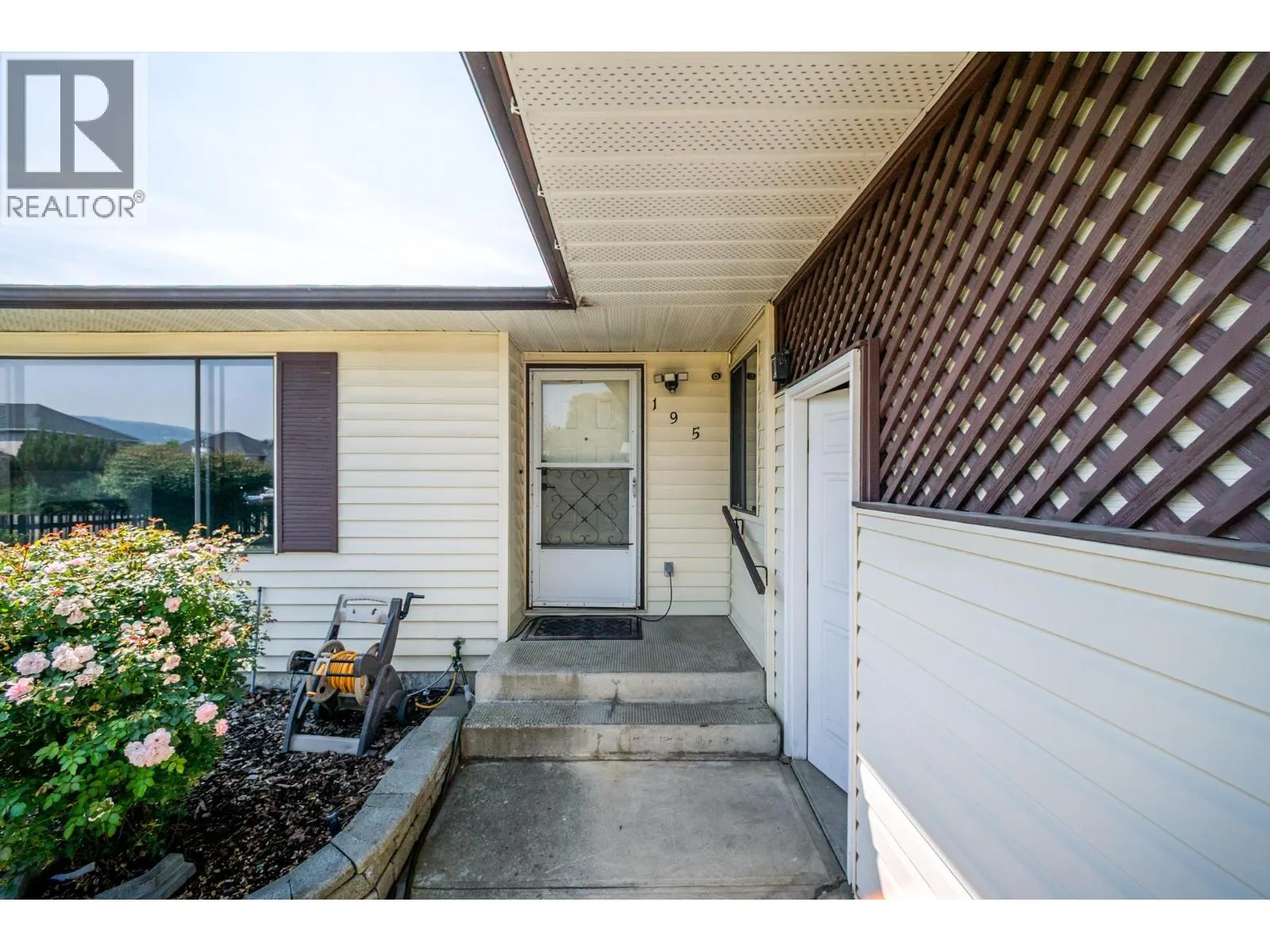 195 Felix Road