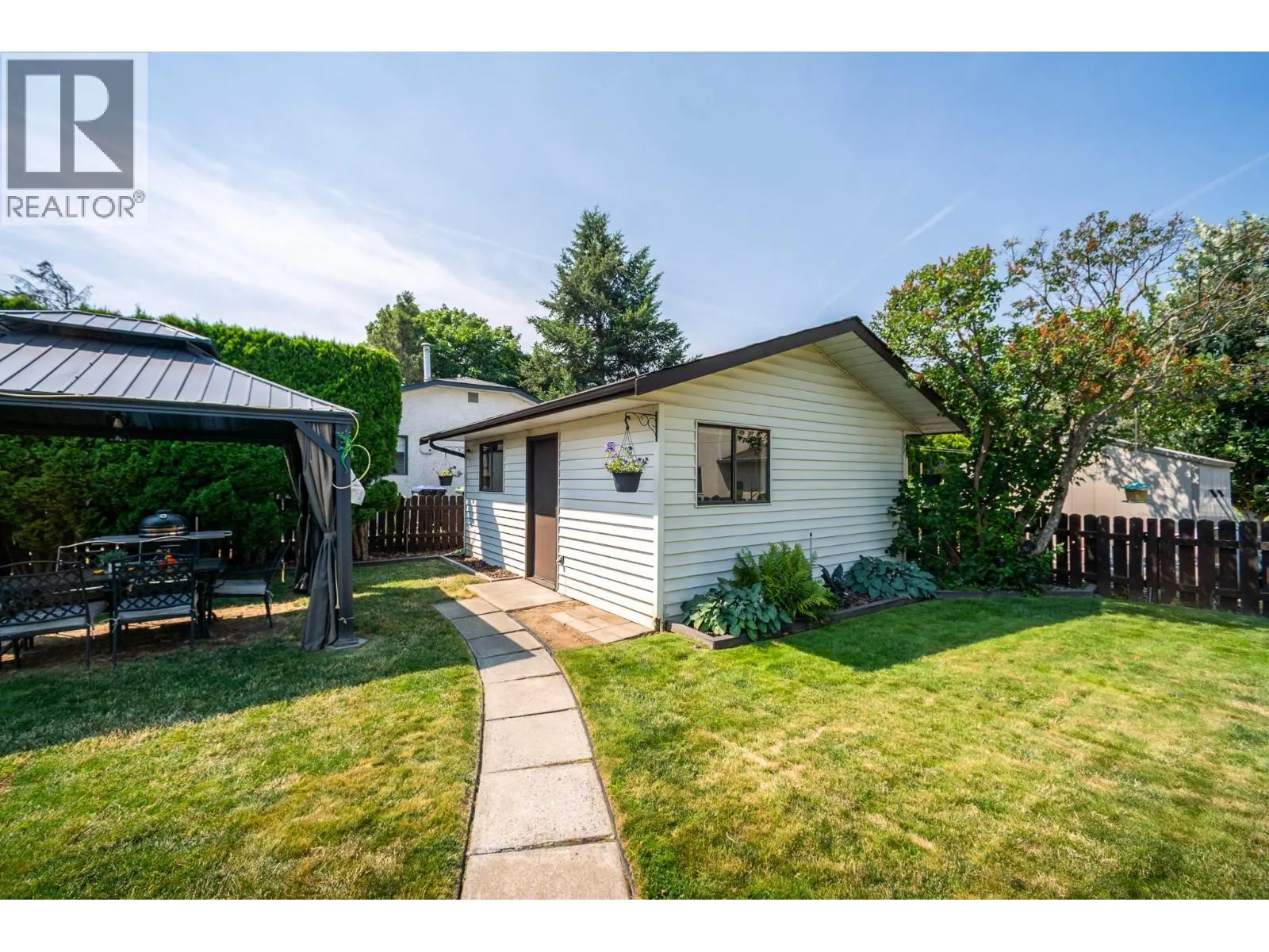 195 Felix Road