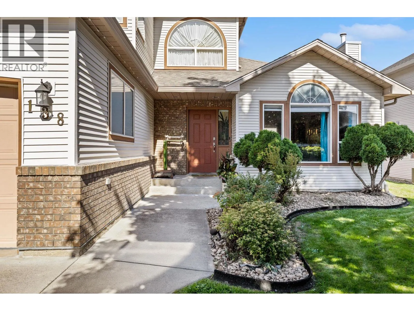 138 Applebrooke Crescent
