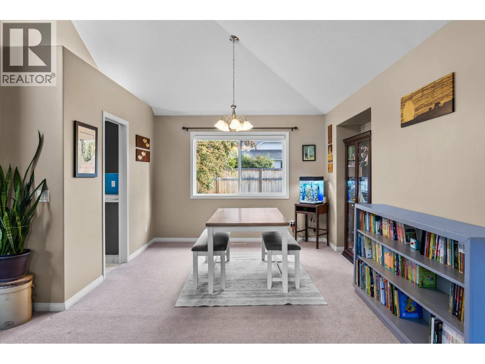 138 Applebrooke Crescent