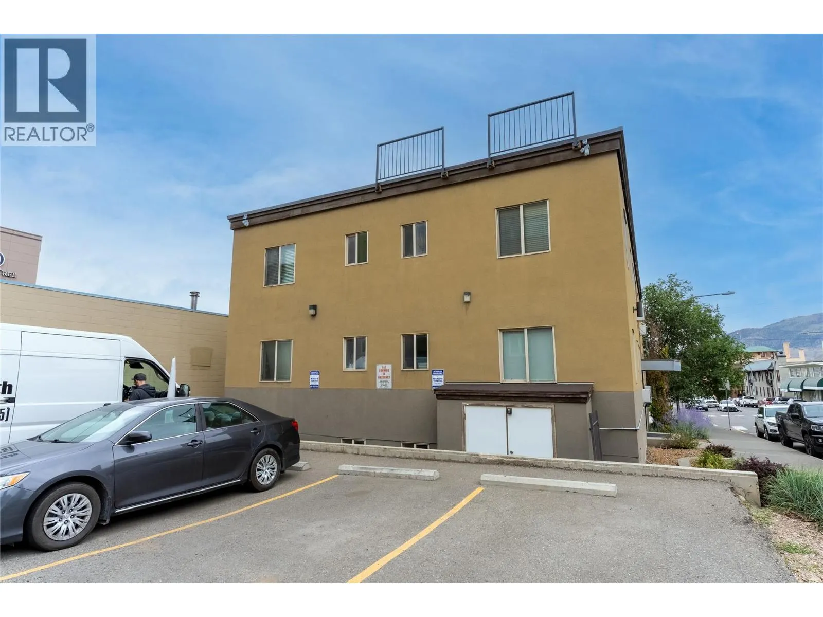 430 4TH Avenue Unit# 5