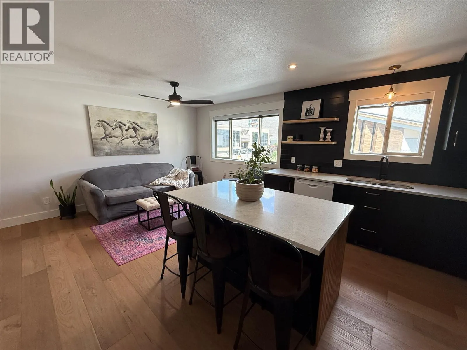 430 4TH Avenue Unit# 5