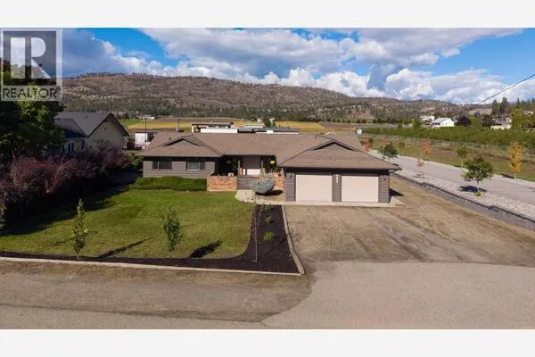 392 Valley Road N
