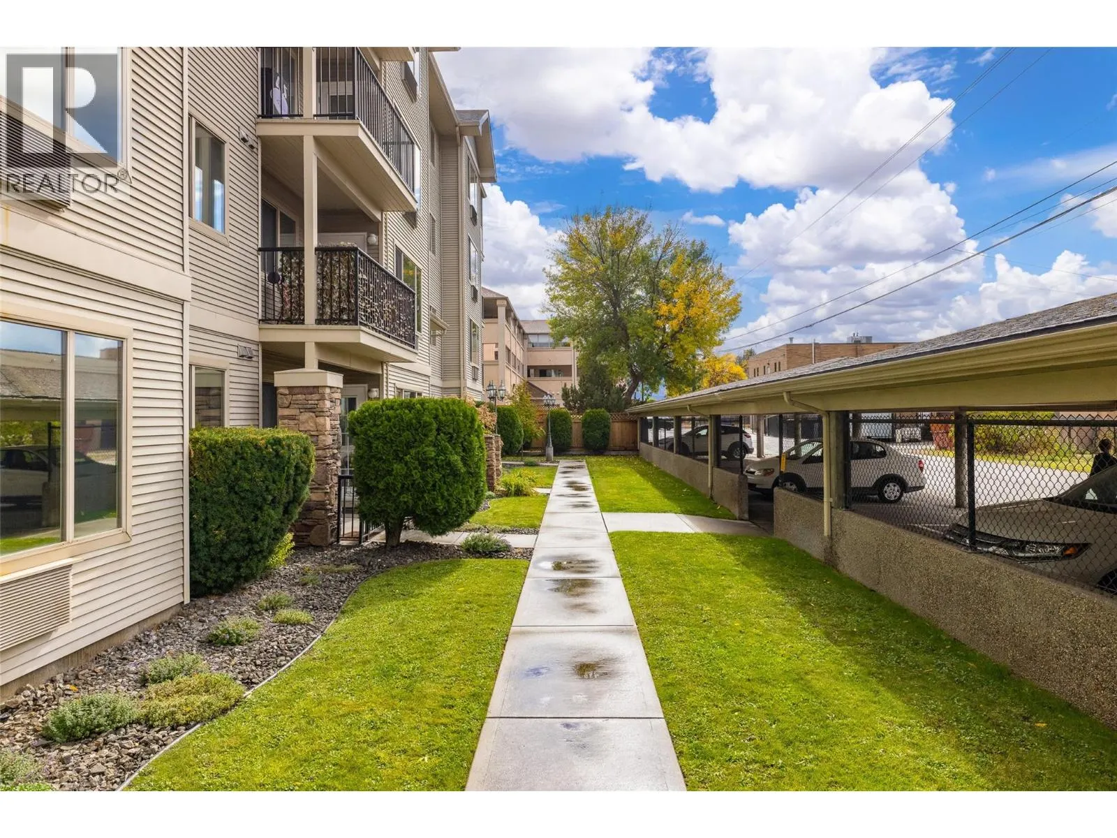 250 Dougall Road N Unit# 208