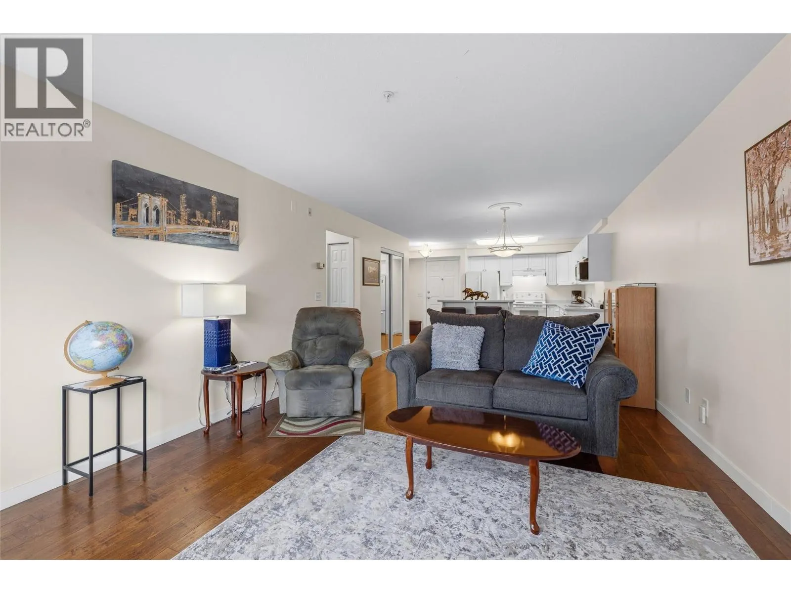 250 Dougall Road N Unit# 208