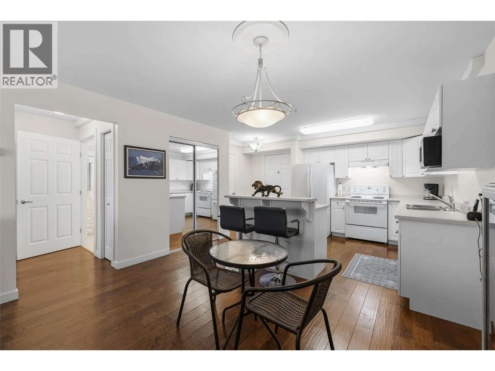 250 Dougall Road N Unit# 208