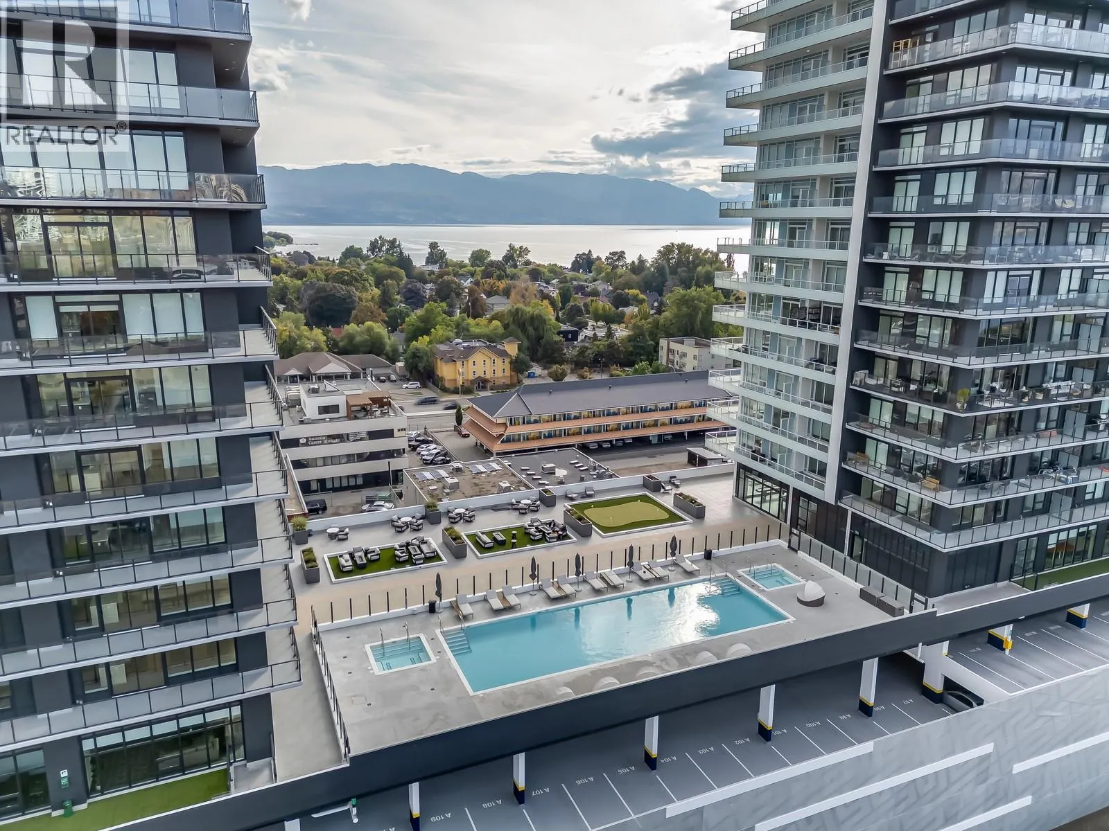 1626 Water Street Unit# 1804