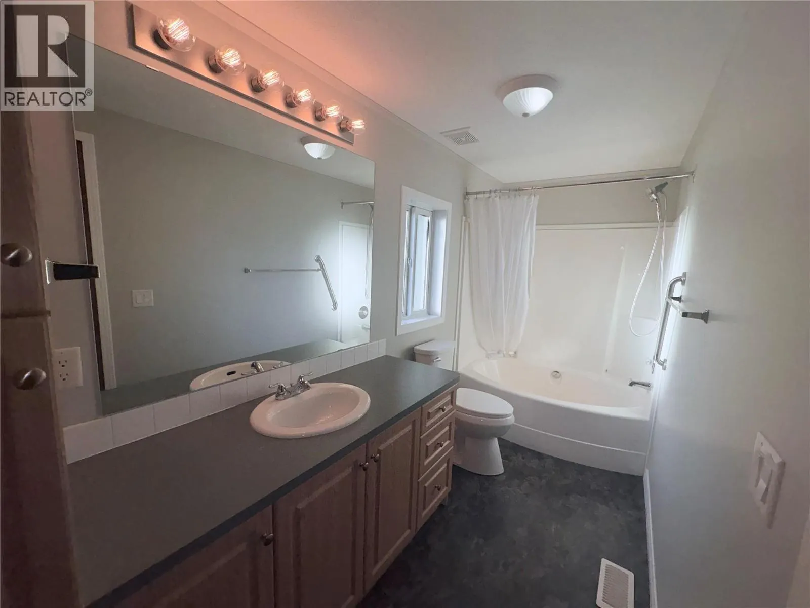 6688 Tronson Road Unit# 114