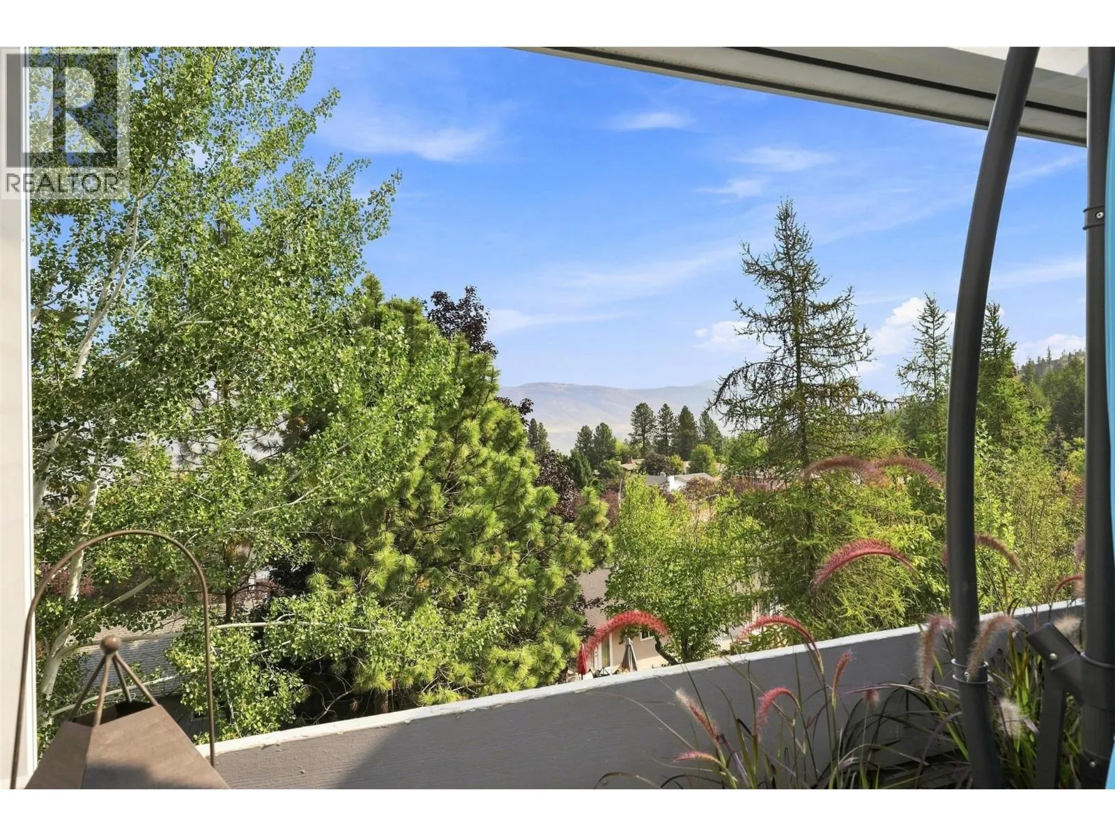 1795 Summit Drive Unit# 11