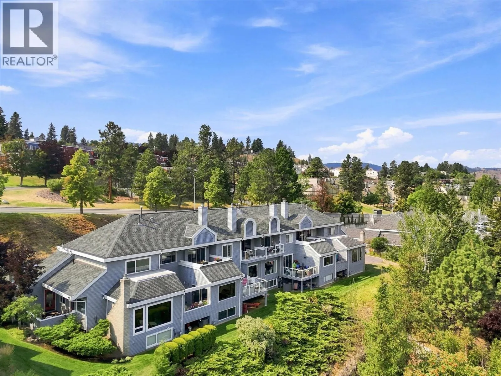 1795 Summit Drive Unit# 11