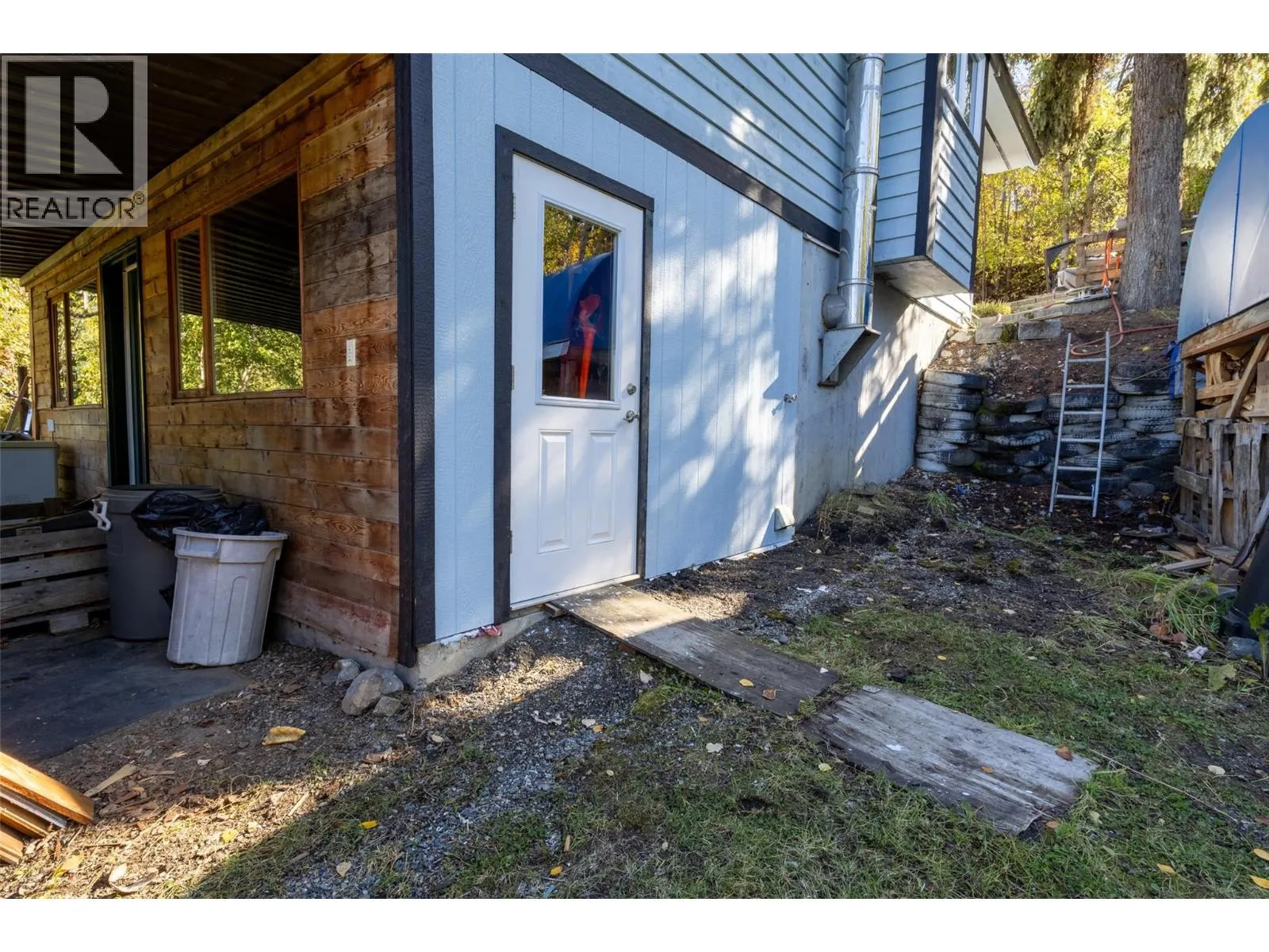 3324 Powell Road