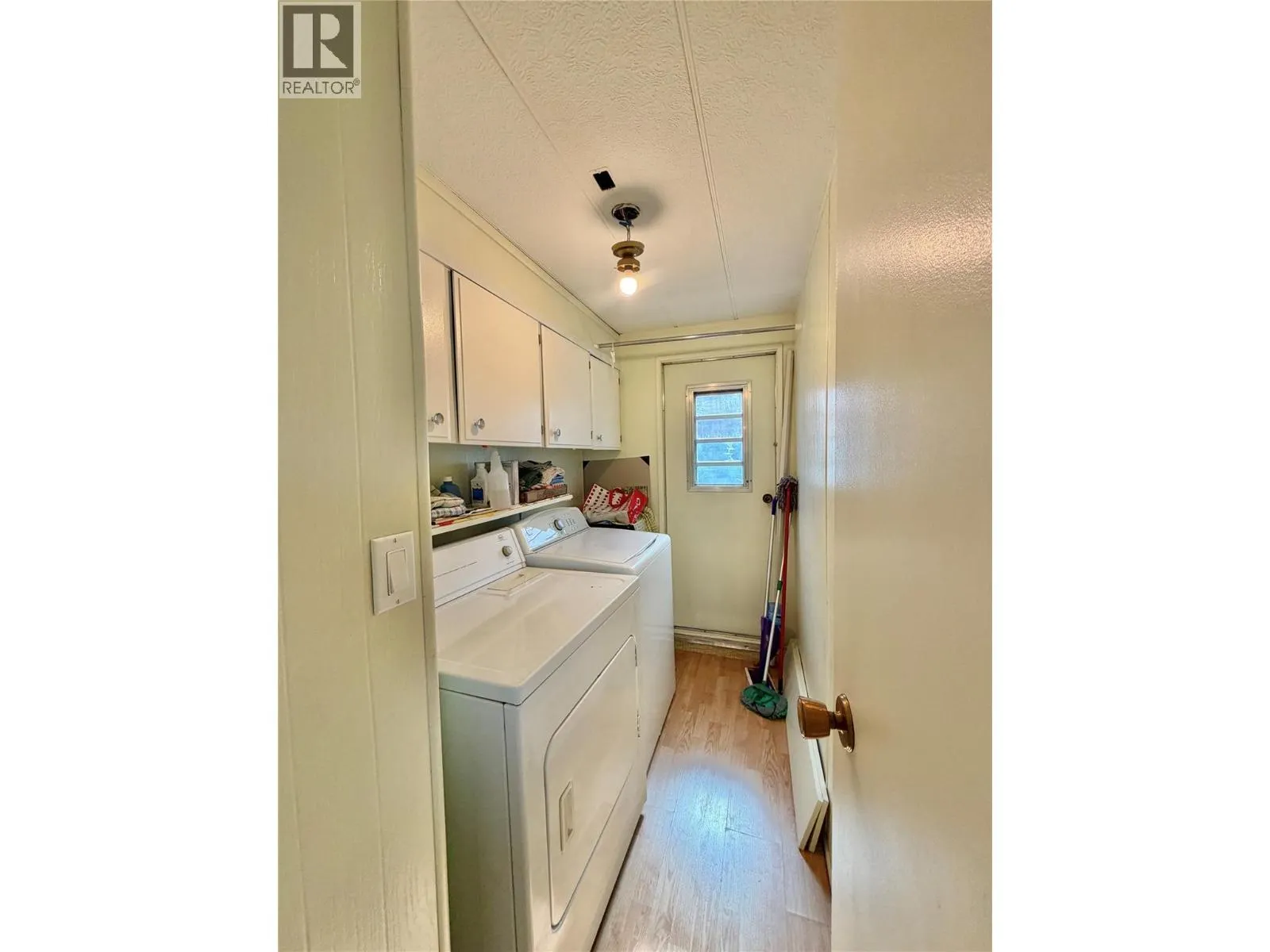 9106 Main Street Unit# 8