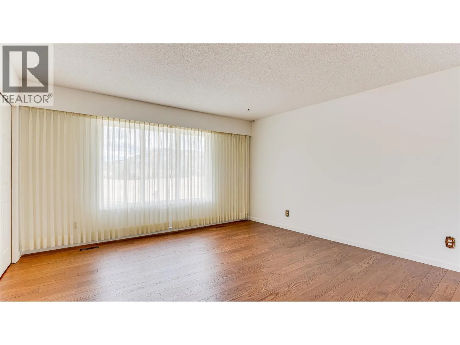 683 Clinton Road