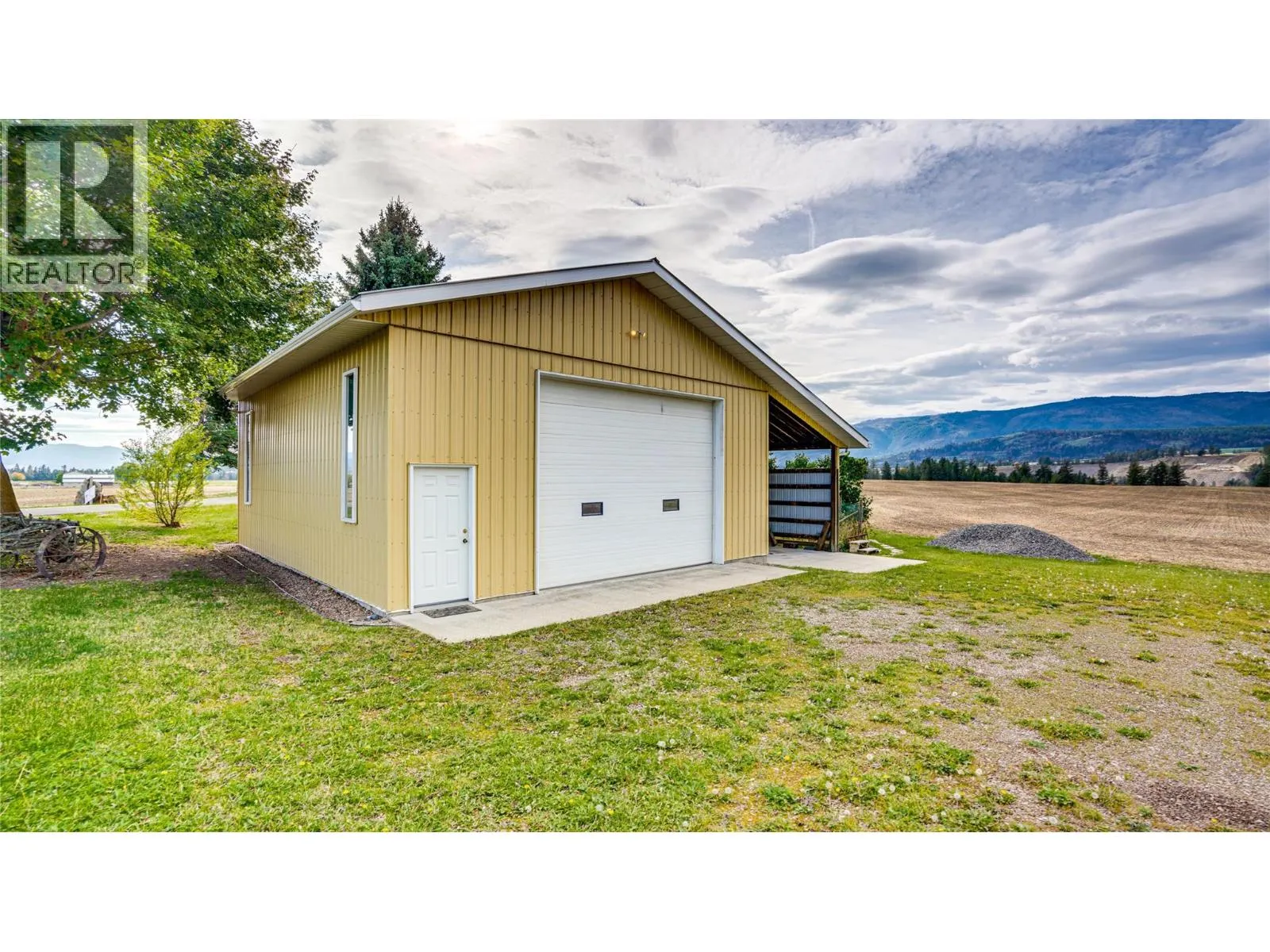 683 Clinton Road