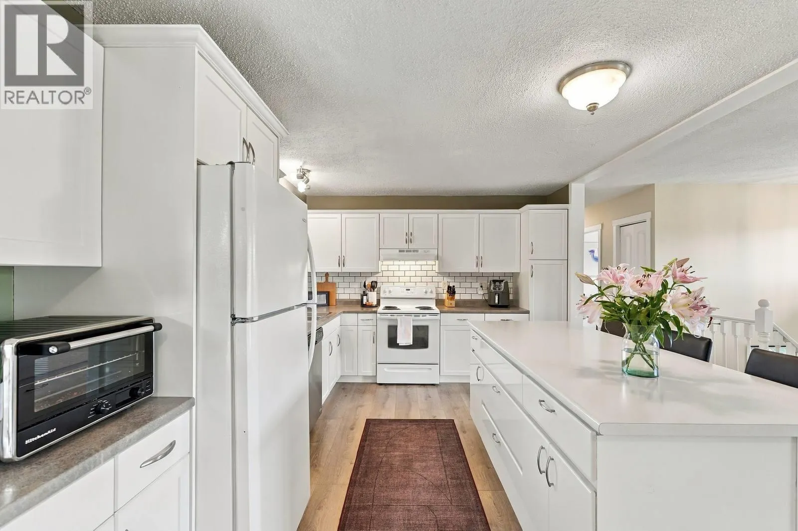 1029 Quesnel Road