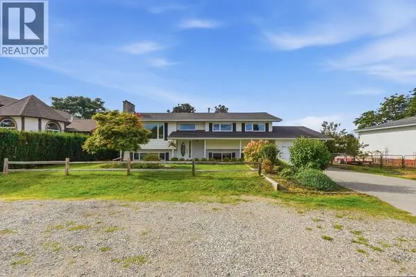 1029 Quesnel Road