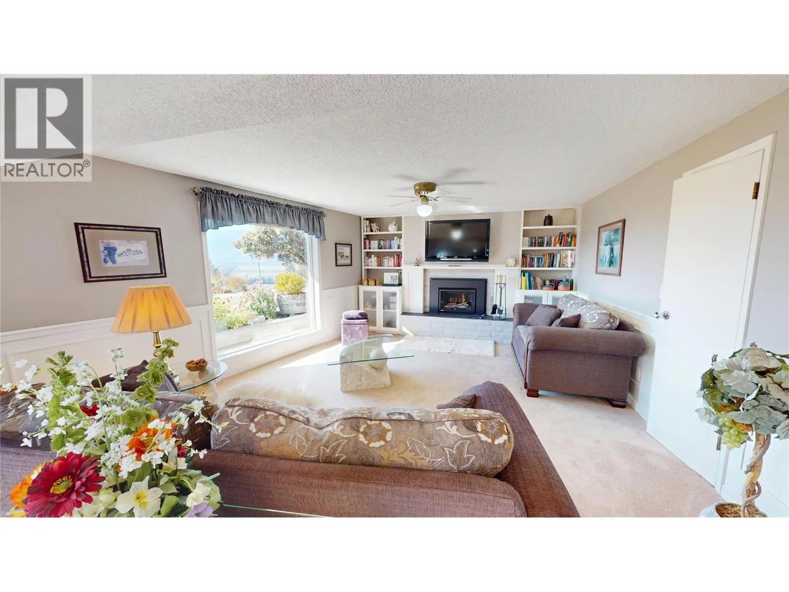 1030 MONROSE Road