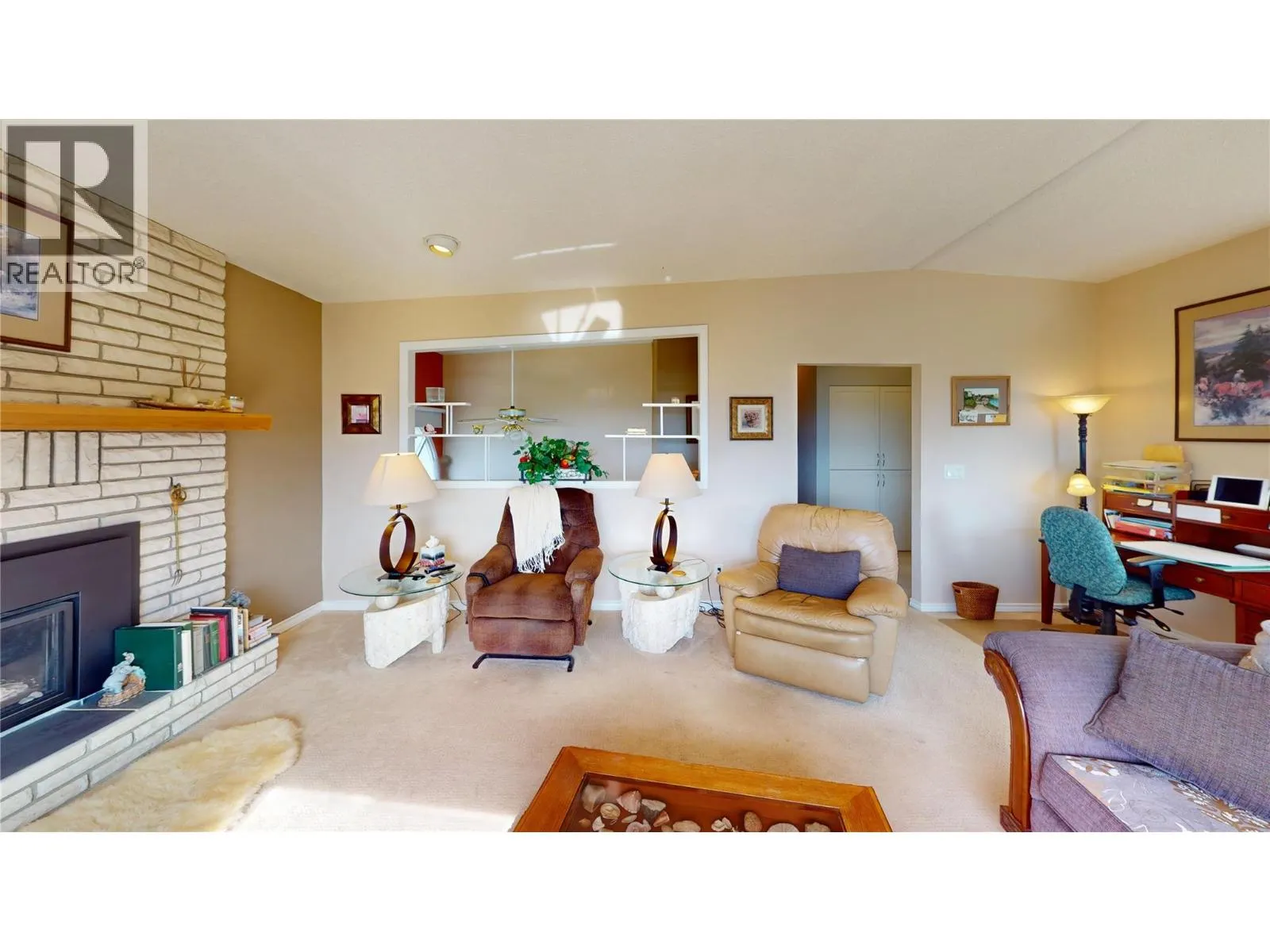 1030 MONROSE Road