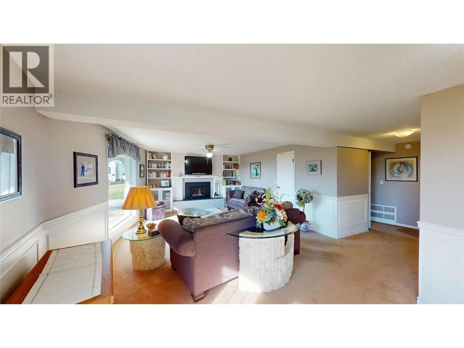 1030 MONROSE Road