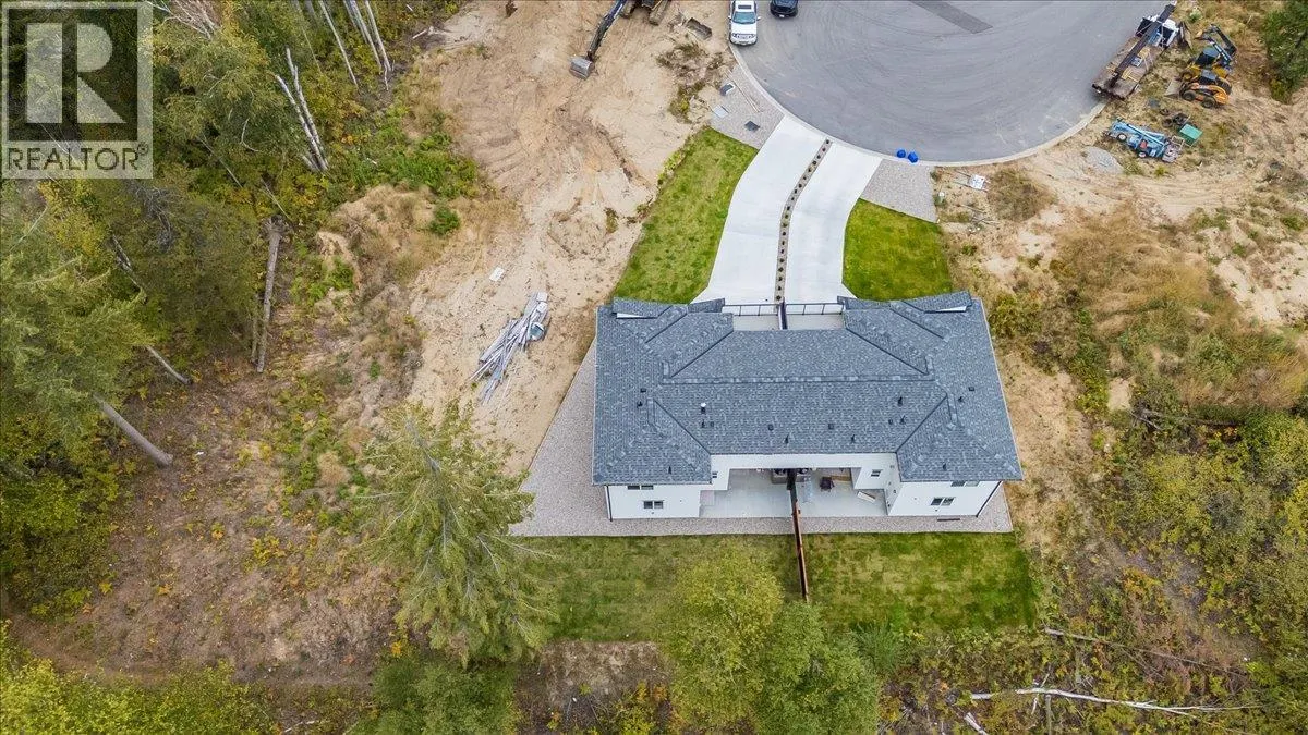 3736 Toba Road