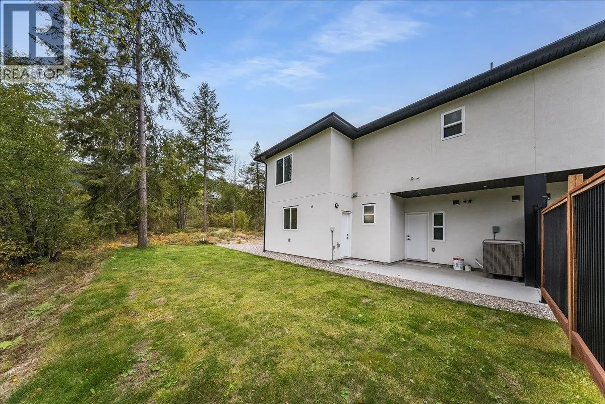 3736 Toba Road