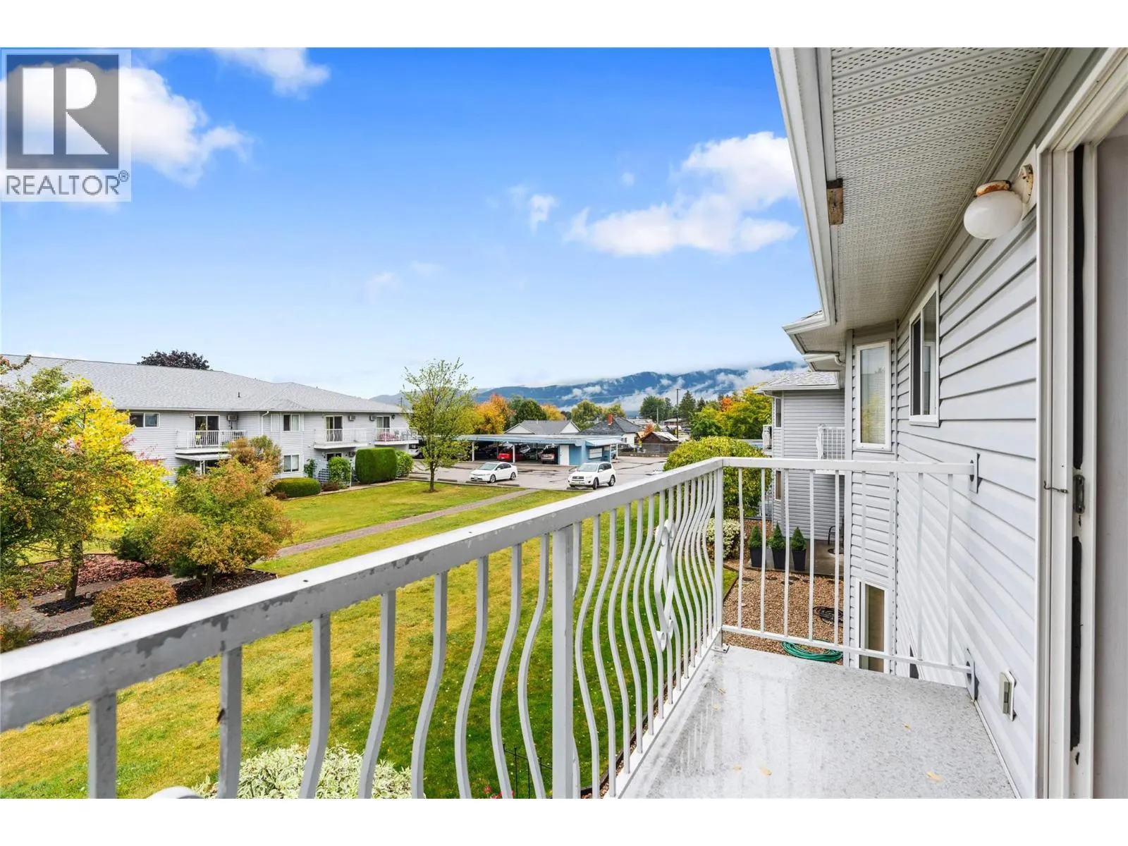2435 Pleasant Valley Road Unit# 206