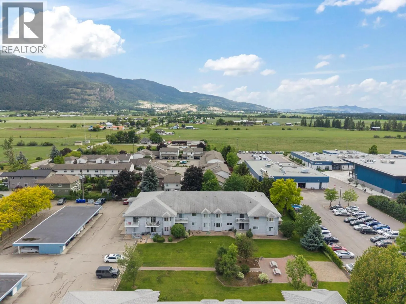 2435 Pleasant Valley Road Unit# 206