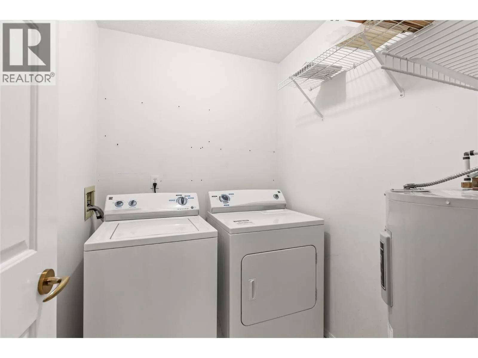 2435 Pleasant Valley Road Unit# 206