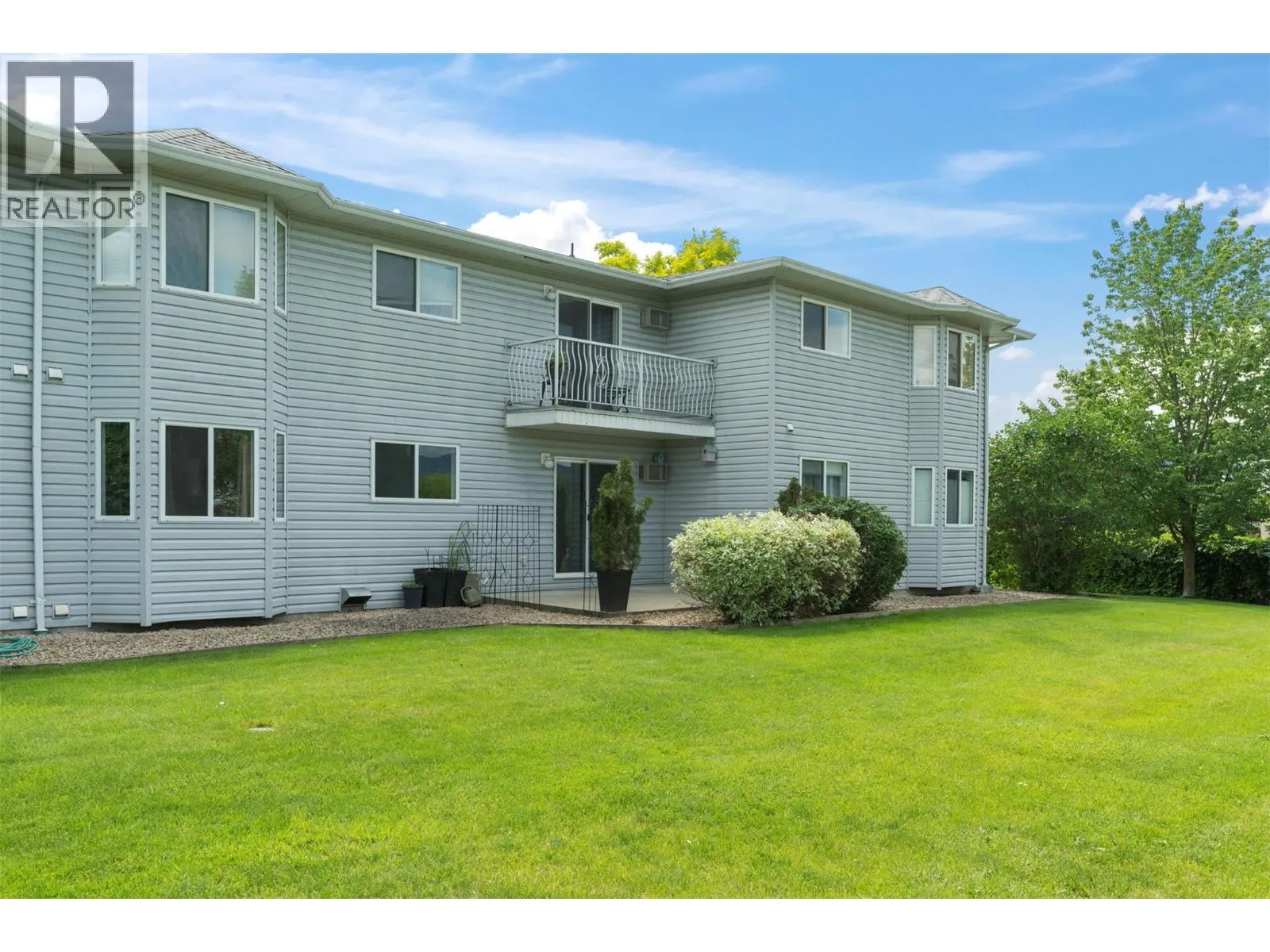 2435 Pleasant Valley Road Unit# 206