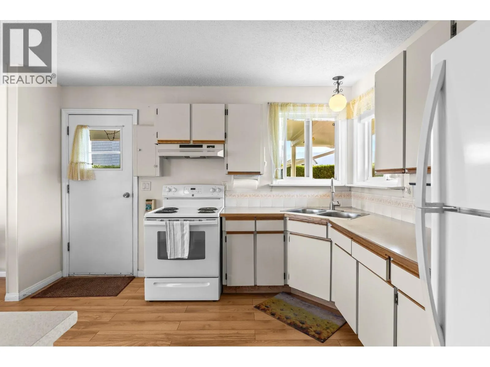 3935 Milford Road