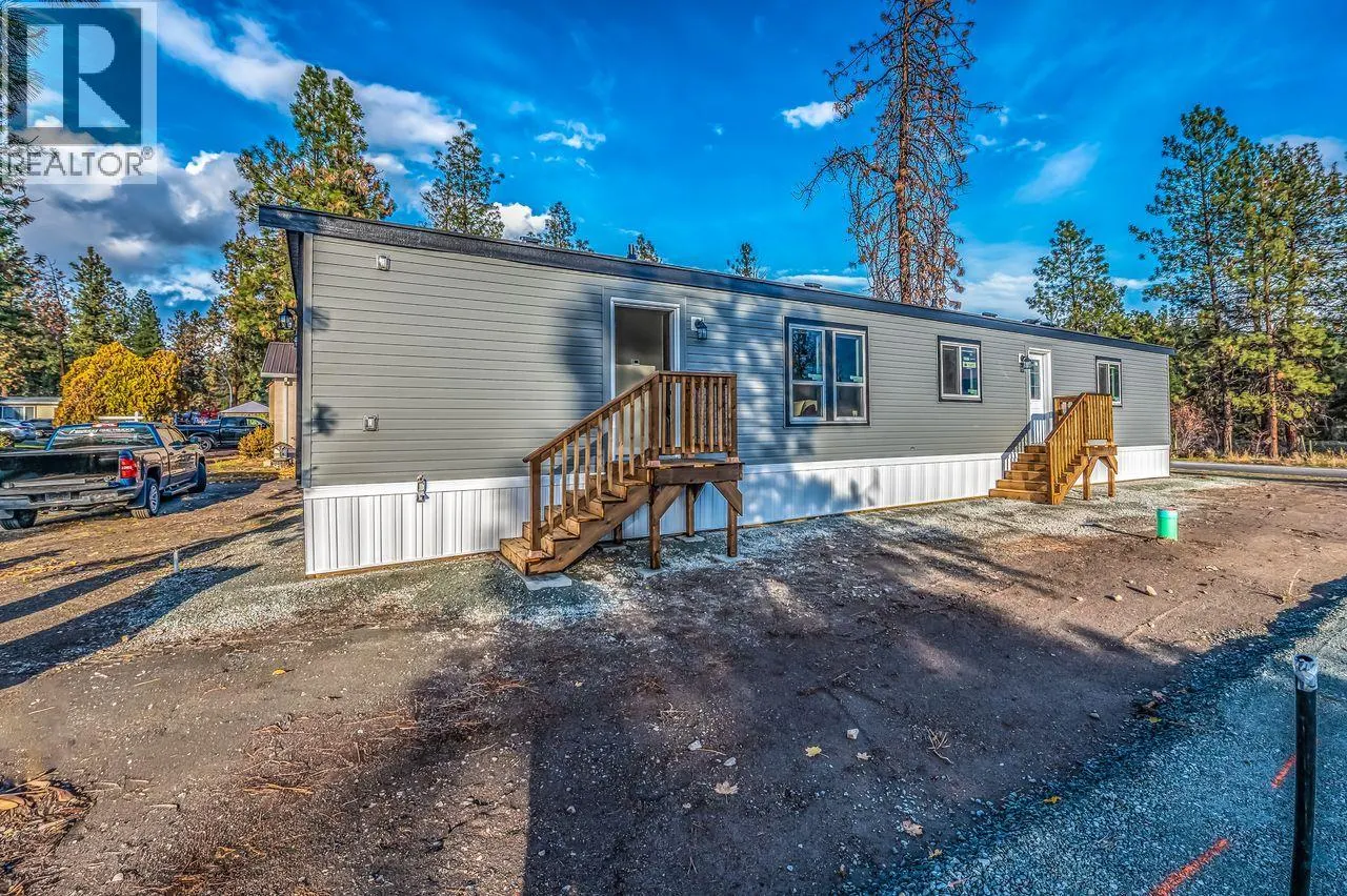 1999 HWY 97S. 1999 Highway 97S Unit# 145A Lot# 145A