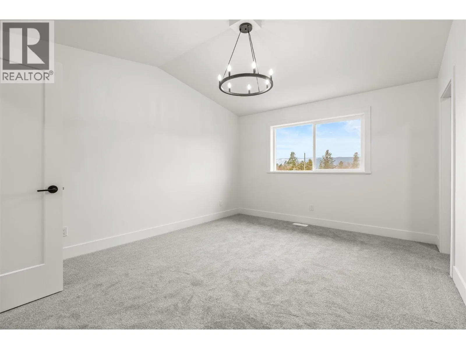2467 Bradley Drive Unit# 101
