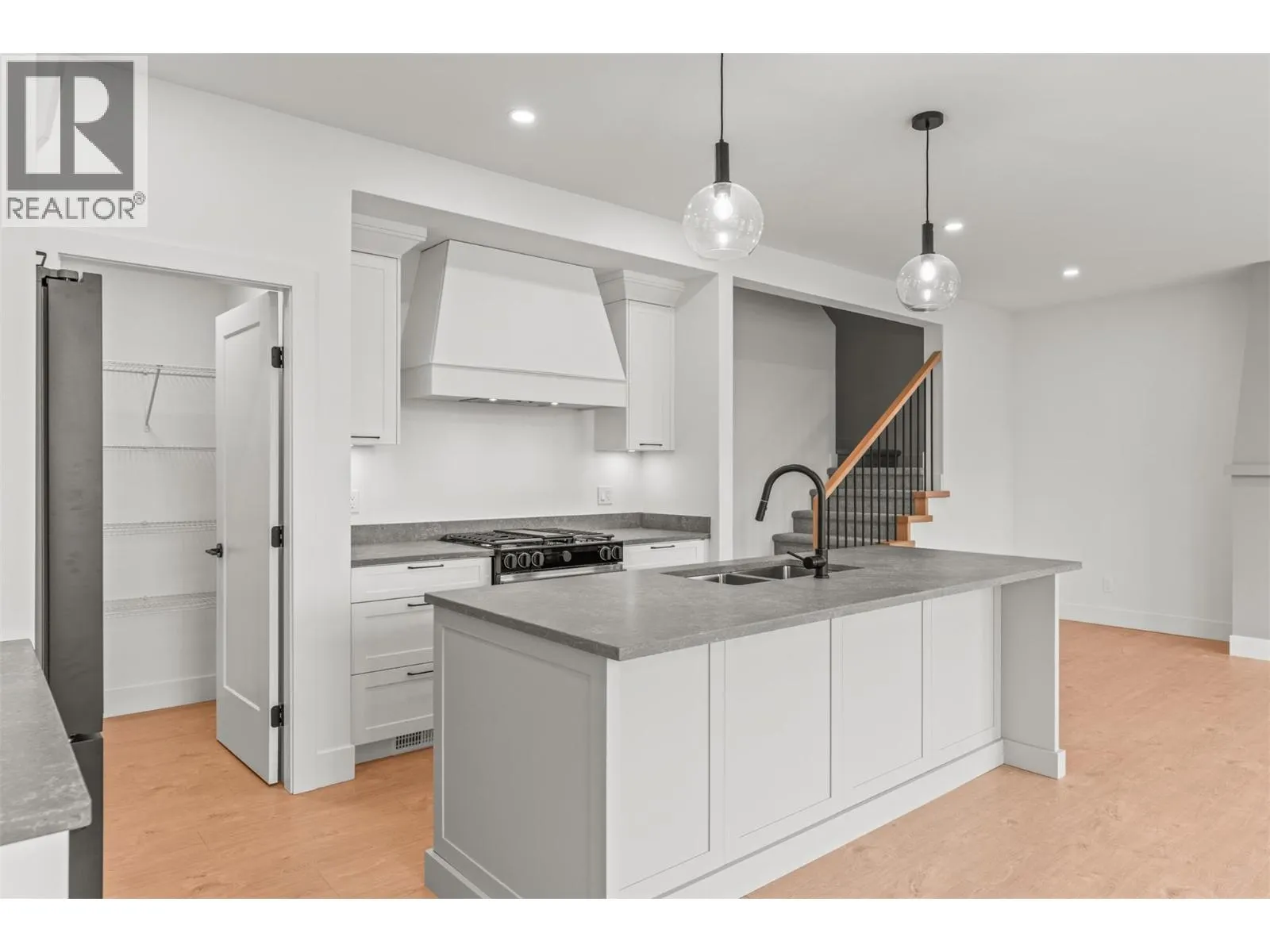 2467 Bradley Drive Unit# 101