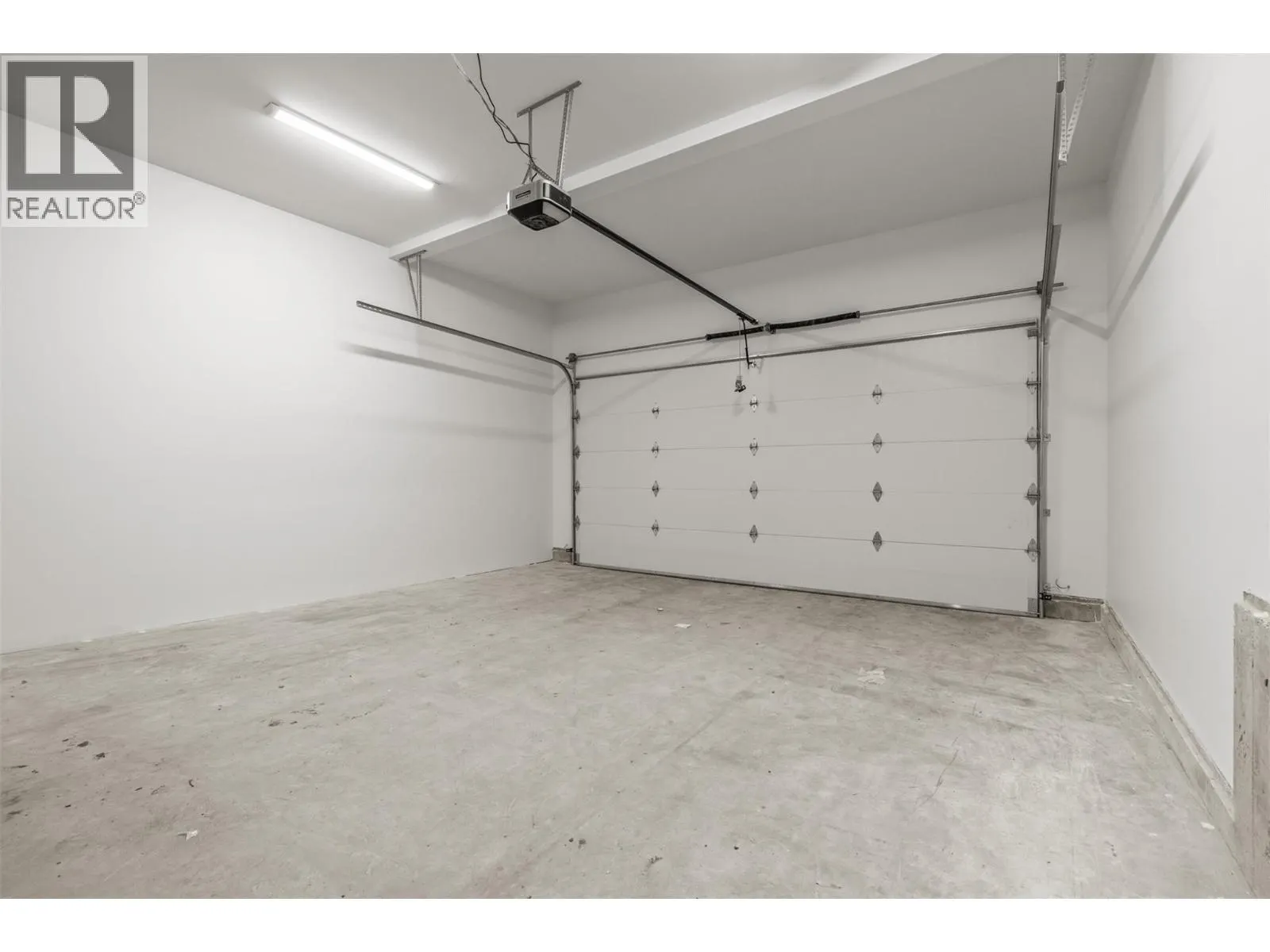 2467 Bradley Drive Unit# 101