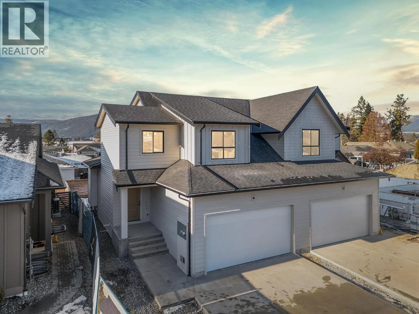 2467 Bradley Drive Unit# 101