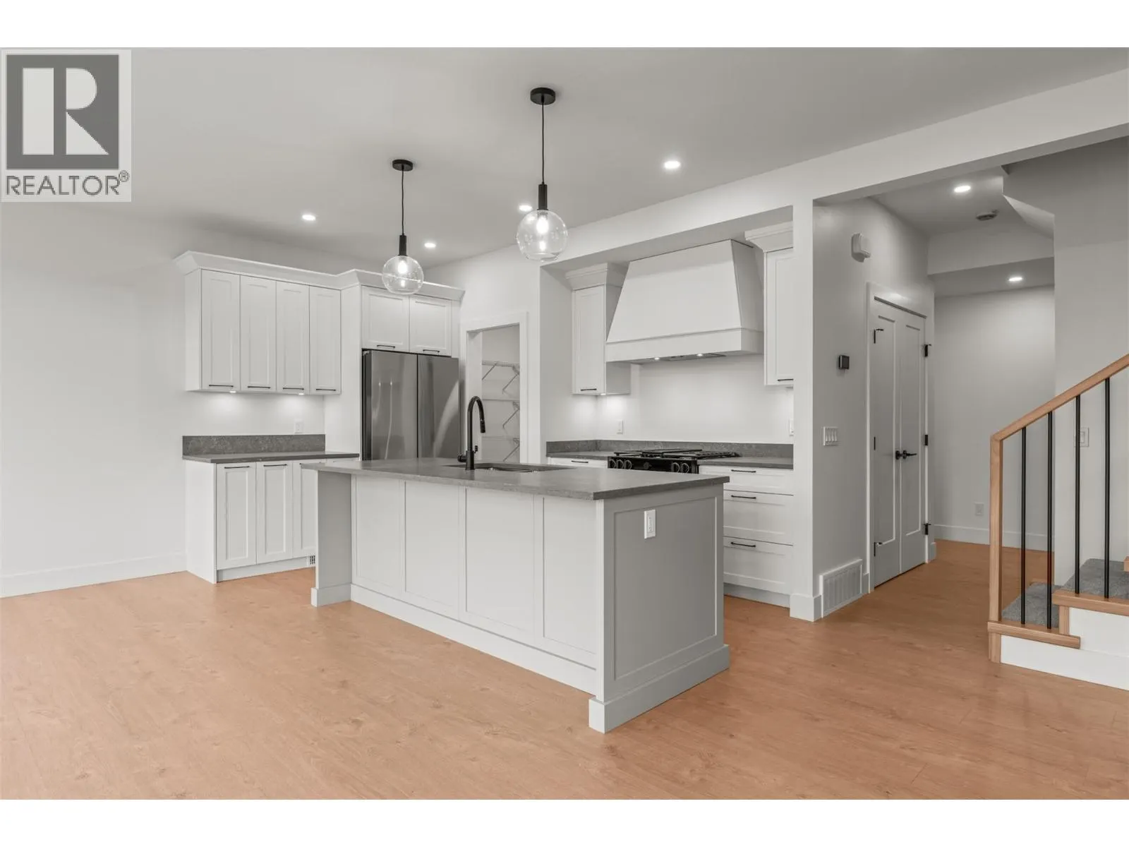 2467 Bradley Drive Unit# 101