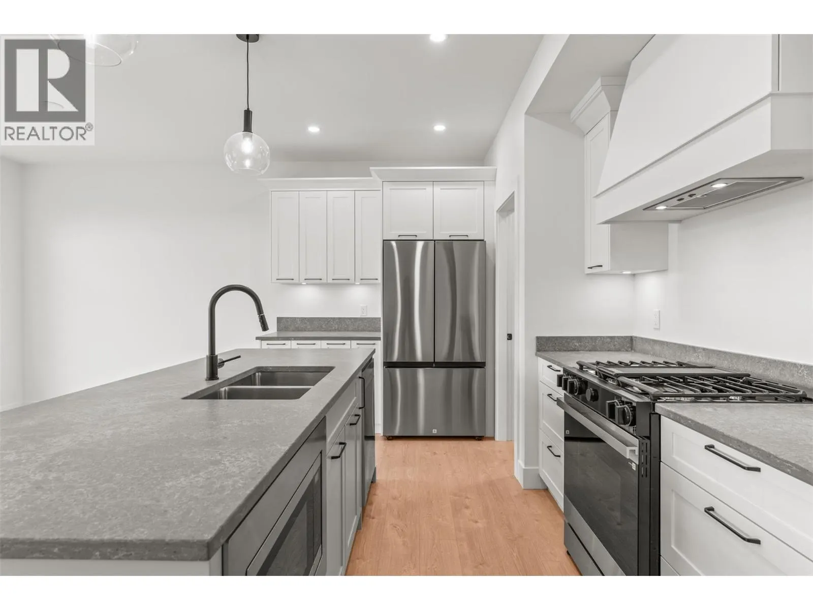 2467 Bradley Drive Unit# 101