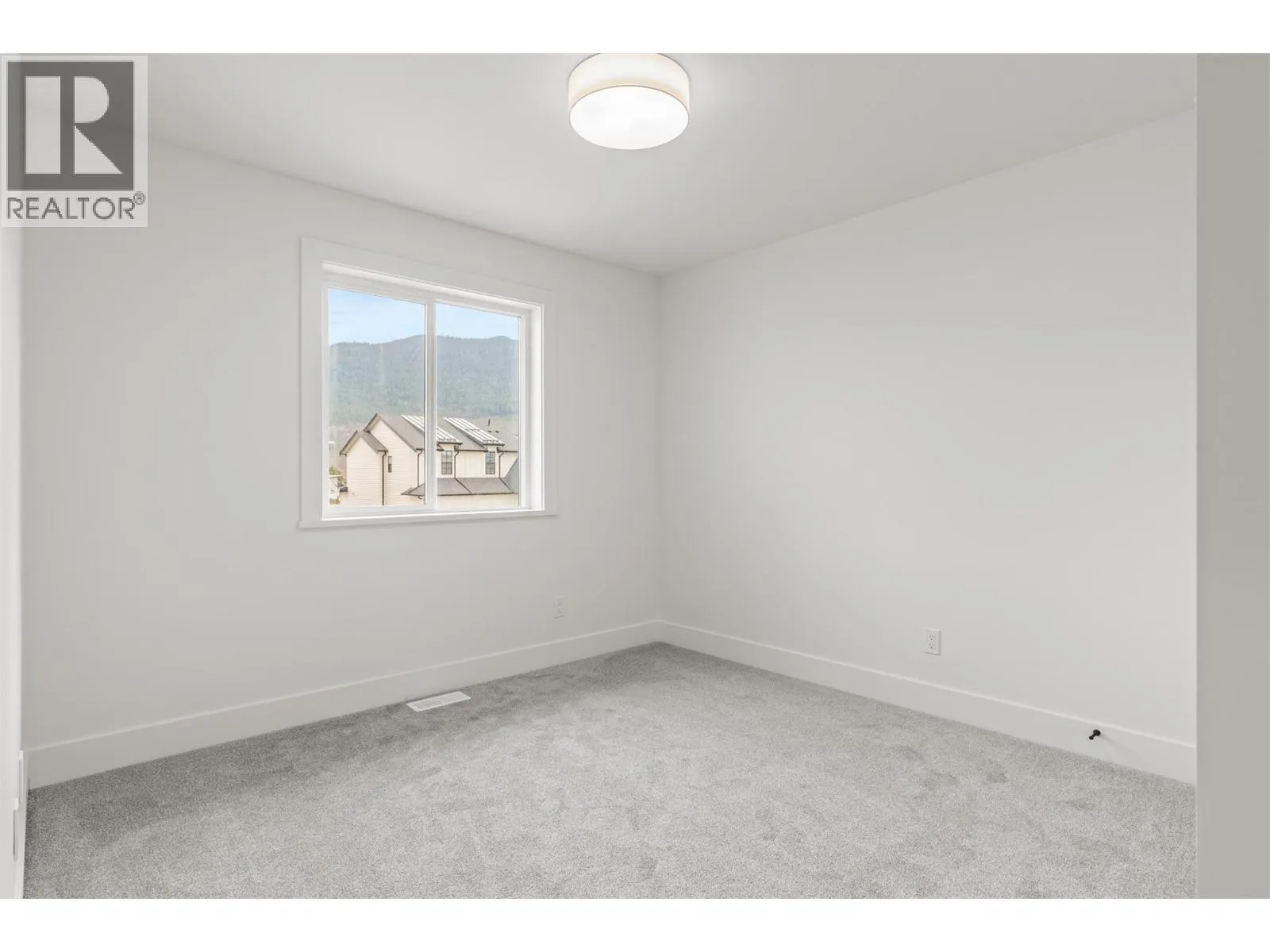 2467 Bradley Drive Unit# 101
