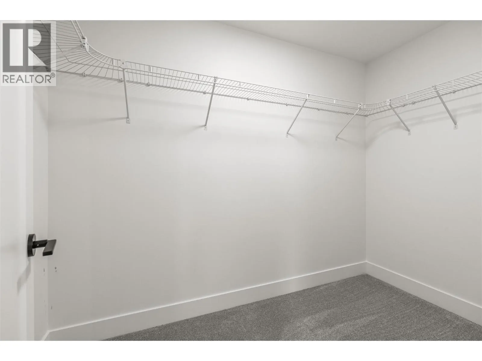 2467 Bradley Drive Unit# 101