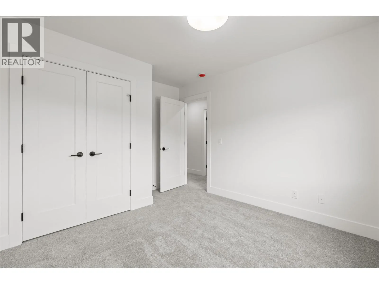 2467 Bradley Drive Unit# 101