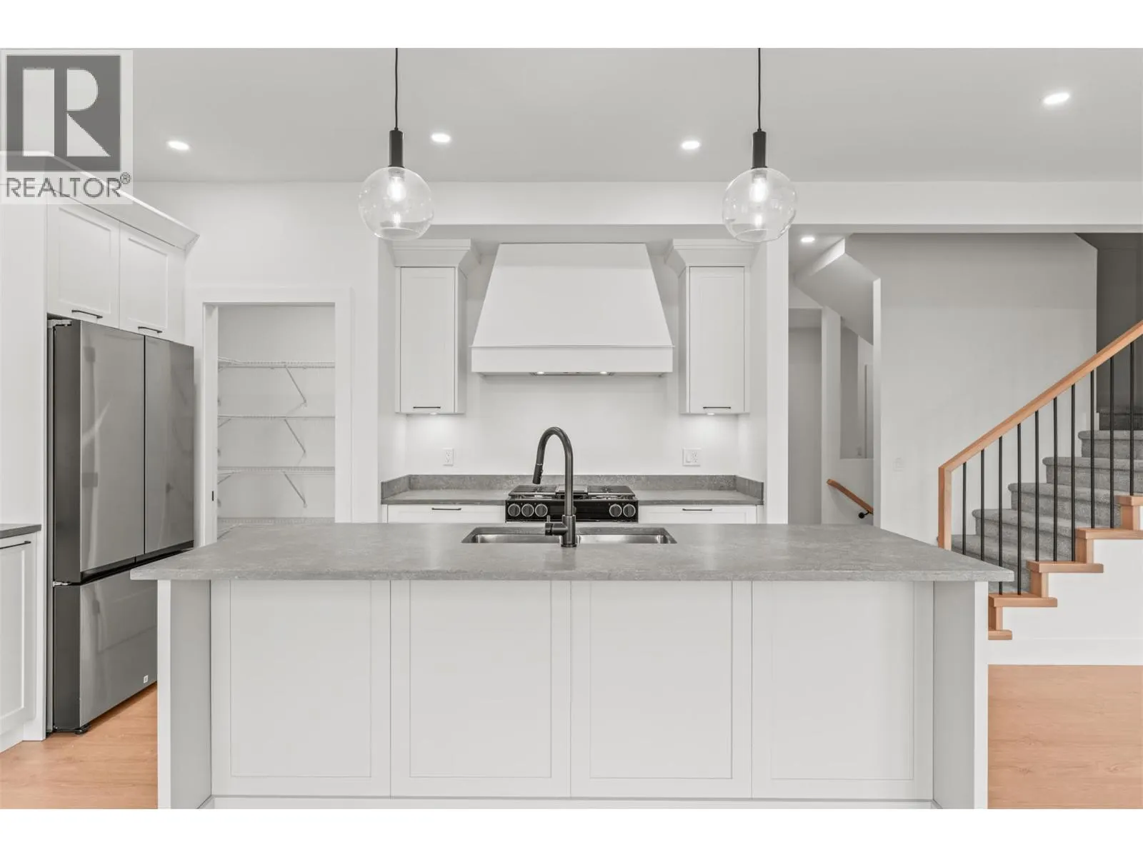 2467 Bradley Drive Unit# 101