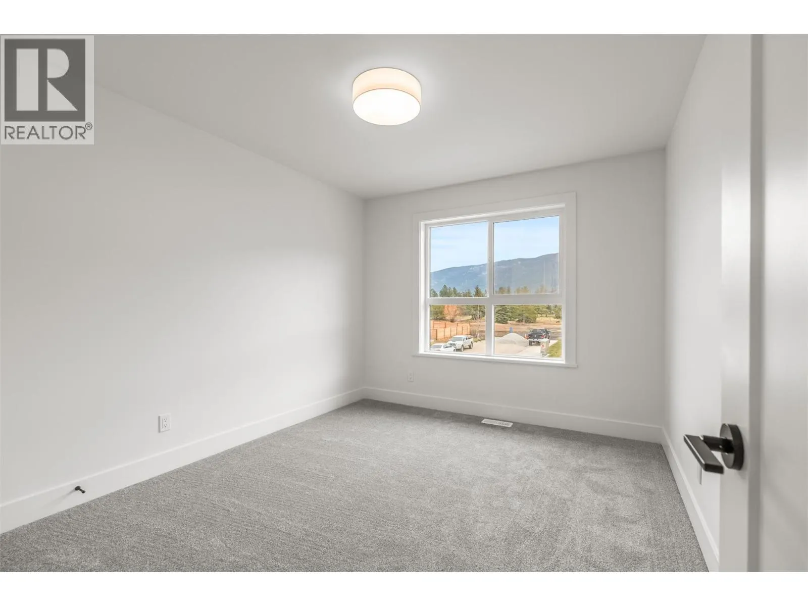 2467 Bradley Drive Unit# 101
