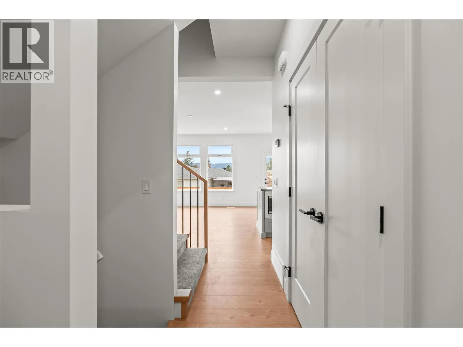 2467 Bradley Drive Unit# 101