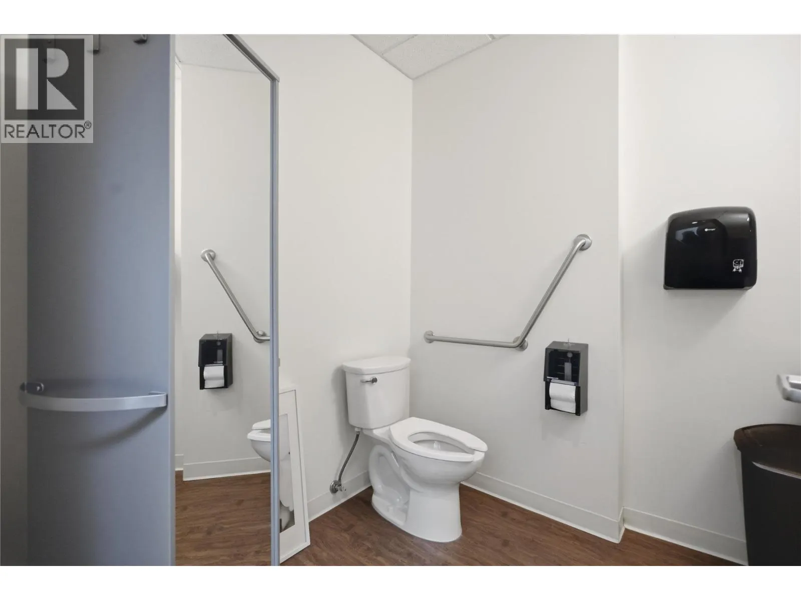 1370 Summit Drive Unit# B