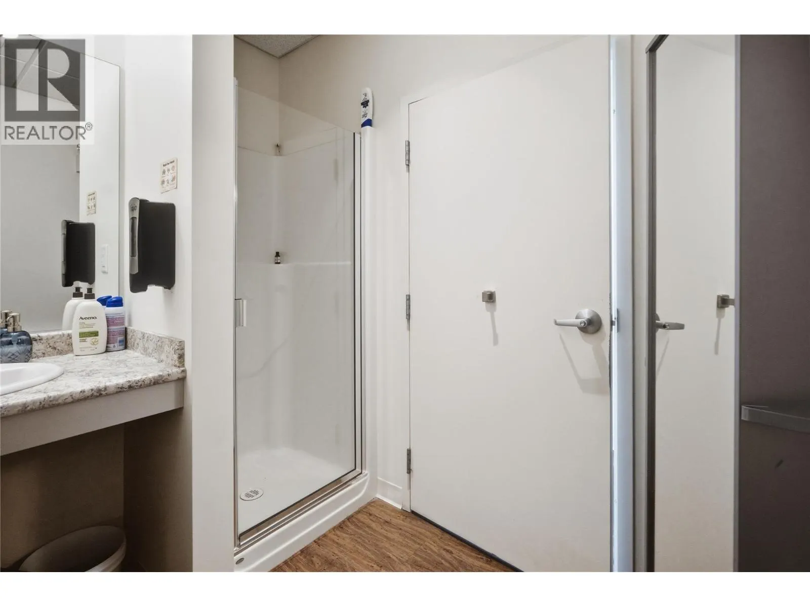 1370 Summit Drive Unit# B