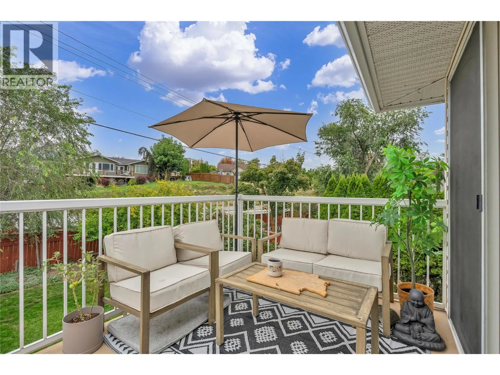 114 VANCOUVER Place