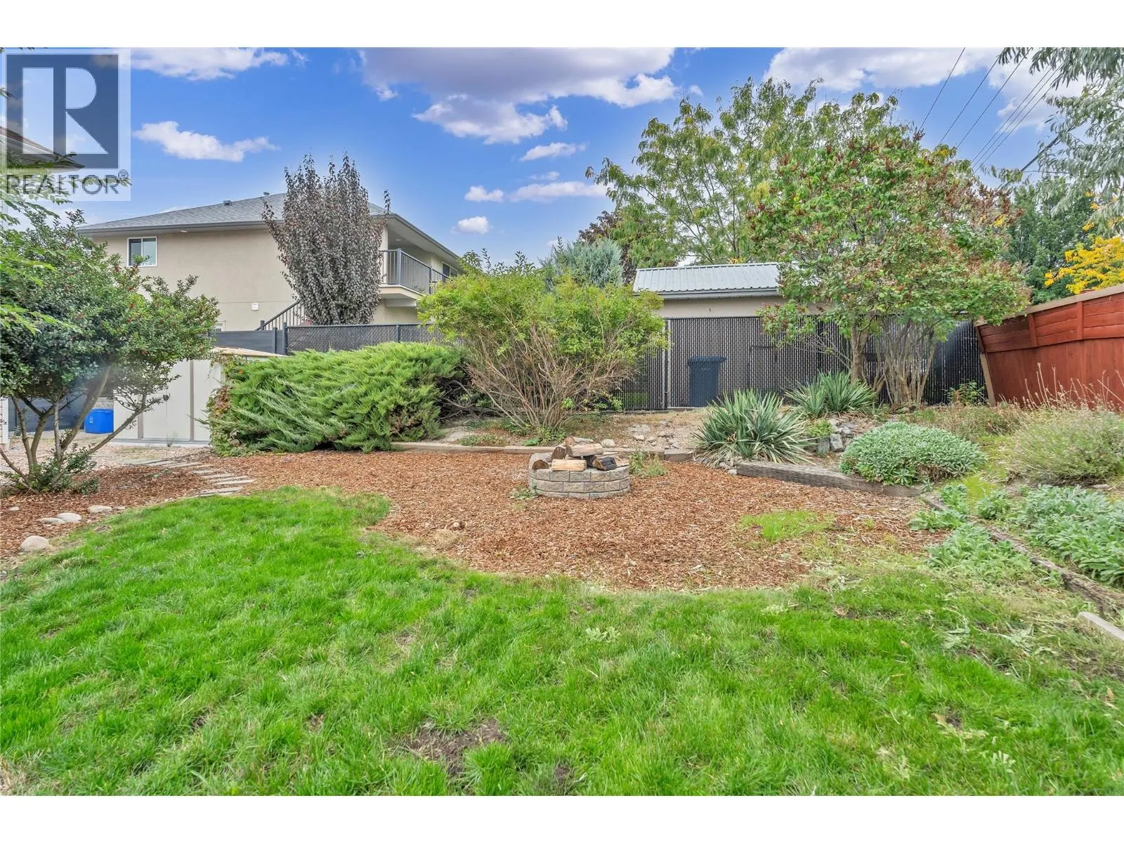 114 VANCOUVER Place
